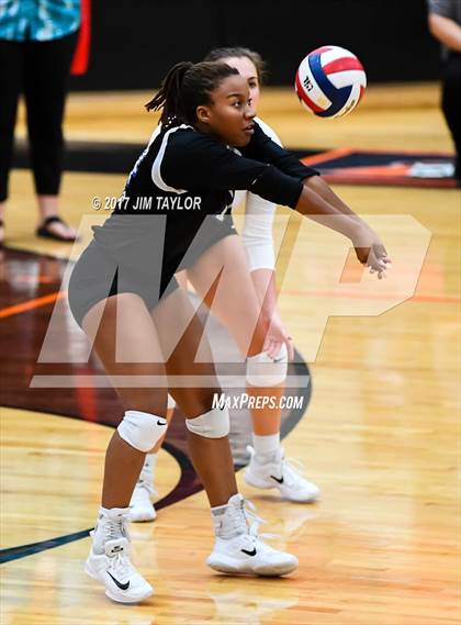 Thumbnail 1 in Denton Guyer @ Aledo photogallery.