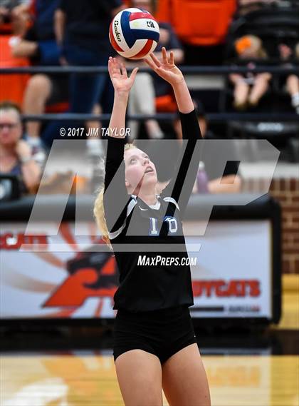Thumbnail 2 in Denton Guyer @ Aledo photogallery.