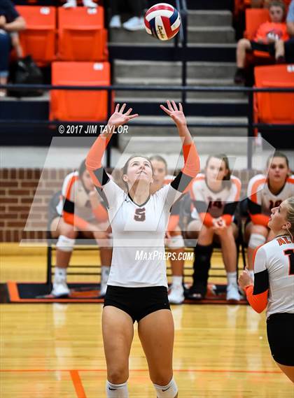 Thumbnail 3 in Denton Guyer @ Aledo photogallery.