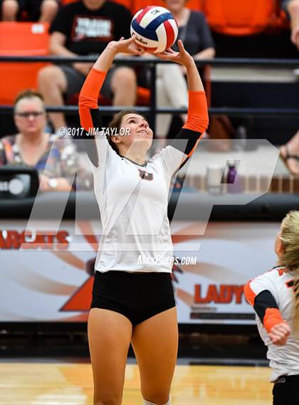Thumbnail 2 in Denton Guyer @ Aledo photogallery.