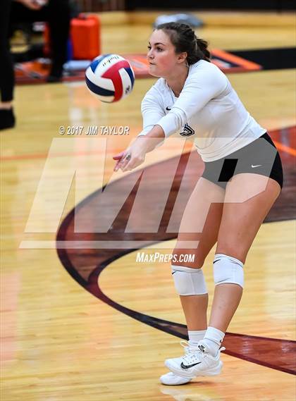 Thumbnail 3 in Denton Guyer @ Aledo photogallery.