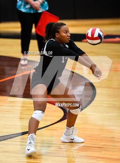 Thumbnail 1 in Denton Guyer @ Aledo photogallery.