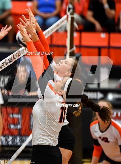 Thumbnail 2 in Denton Guyer @ Aledo photogallery.