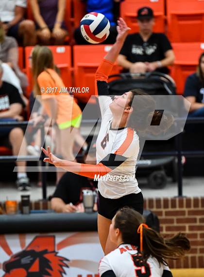 Thumbnail 2 in Denton Guyer @ Aledo photogallery.