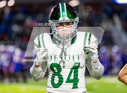 Thumbnail 3 in Dickinson vs. Strake Jesuit (UIL 6A D1 Football Regional Semifinal) photogallery.