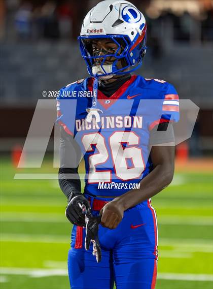 Thumbnail 2 in Dickinson vs. Strake Jesuit (UIL 6A D1 Football Regional Semifinal) photogallery.