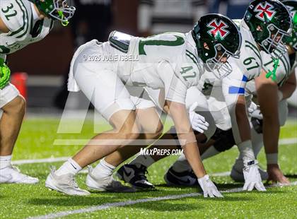 Thumbnail 3 in Dickinson vs. Strake Jesuit (UIL 6A D1 Football Regional Semifinal) photogallery.