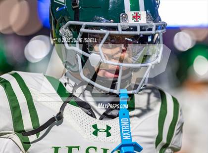 Thumbnail 3 in Dickinson vs. Strake Jesuit (UIL 6A D1 Football Regional Semifinal) photogallery.