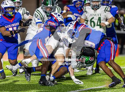Thumbnail 1 in Dickinson vs. Strake Jesuit (UIL 6A D1 Football Regional Semifinal) photogallery.