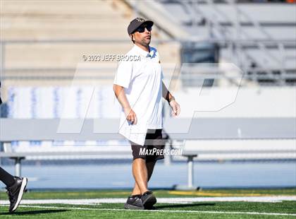 Thumbnail 3 in Newbury Park vs. Oxnard photogallery.