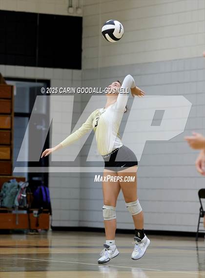 Thumbnail 2 in JV: Croatan @ Havelock photogallery.
