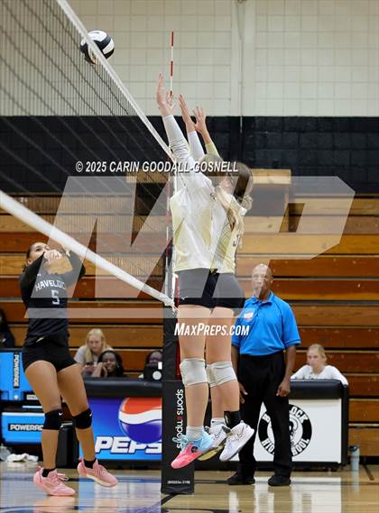 Thumbnail 1 in JV: Croatan @ Havelock photogallery.
