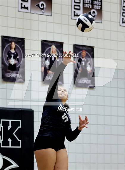 Thumbnail 1 in JV: Croatan @ Havelock photogallery.