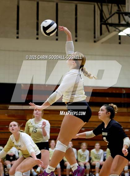 Thumbnail 2 in JV: Croatan @ Havelock photogallery.