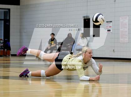 Thumbnail 1 in JV: Croatan @ Havelock photogallery.