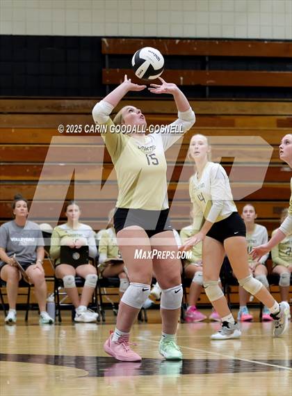 Thumbnail 1 in JV: Croatan @ Havelock photogallery.