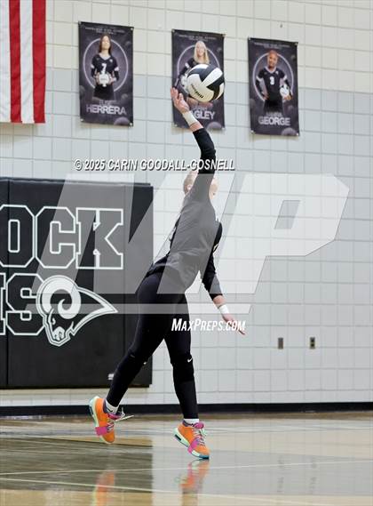 Thumbnail 1 in JV: Croatan @ Havelock photogallery.
