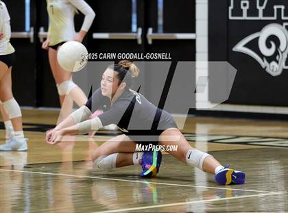 Thumbnail 3 in JV: Croatan @ Havelock photogallery.