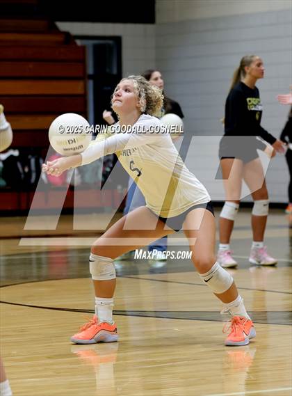 Thumbnail 2 in JV: Croatan @ Havelock photogallery.