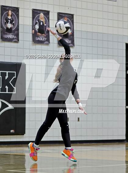 Thumbnail 1 in JV: Croatan @ Havelock photogallery.