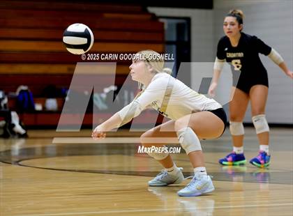 Thumbnail 1 in JV: Croatan @ Havelock photogallery.