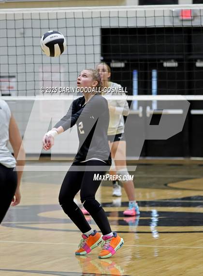 Thumbnail 3 in JV: Croatan @ Havelock photogallery.