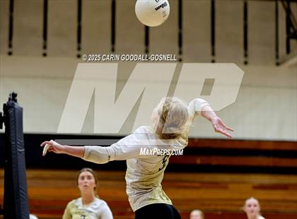 Thumbnail 1 in JV: Croatan @ Havelock photogallery.