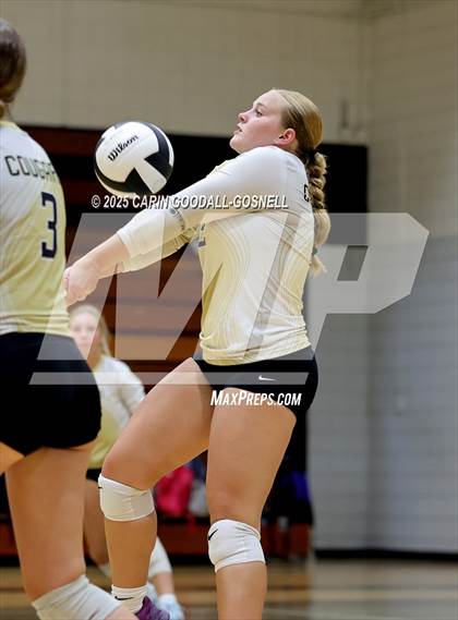 Thumbnail 1 in JV: Croatan @ Havelock photogallery.
