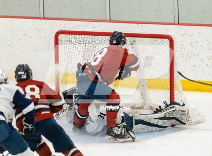Thumbnail 3 in Dexter Southfield vs. Hotchkiss School (NEPSAC Elite 8 Quarterfinal) photogallery.