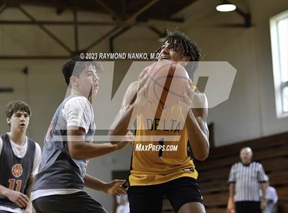Thumbnail 3 in Delta vs Hamilton Heights (Jon Detweiler Shoot Out)  photogallery.