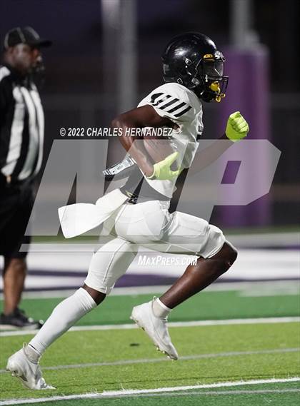 Thumbnail 2 in Klein Oak @ College Station (A Teams) photogallery.