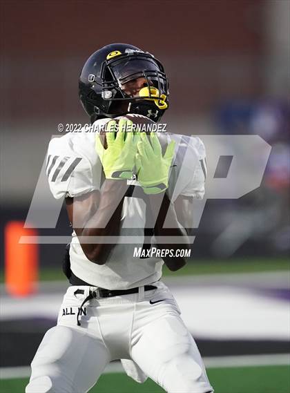 Thumbnail 2 in Klein Oak @ College Station (A Teams) photogallery.