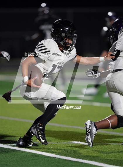 Thumbnail 2 in Klein Oak @ College Station (A Teams) photogallery.