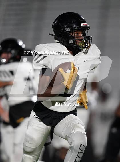 Thumbnail 1 in Klein Oak @ College Station (A Teams) photogallery.