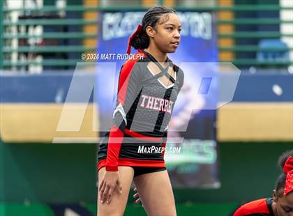 Thumbnail 3 in Therrell (Creekview Classic) photogallery.
