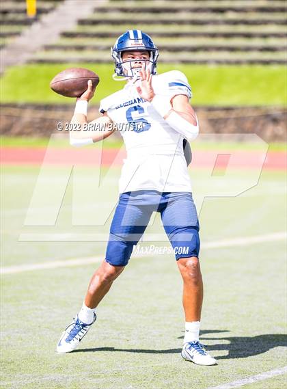 Thumbnail 3 in Kamehameha Kapalama @ Punahou photogallery.