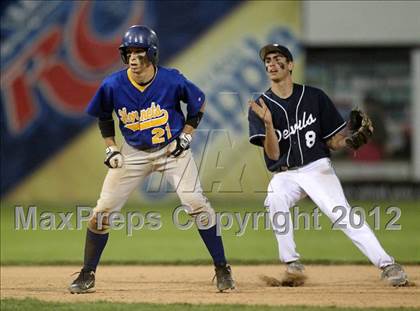 Thumbnail 2 in Batavia vs Oakfield-Alabama (Rotary Tournament Championship) photogallery.
