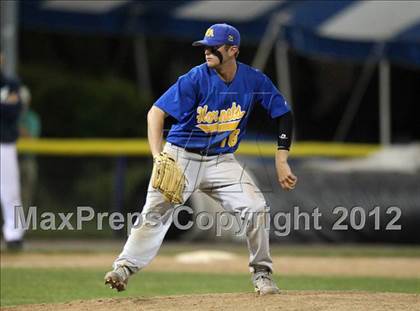 Thumbnail 1 in Batavia vs Oakfield-Alabama (Rotary Tournament Championship) photogallery.