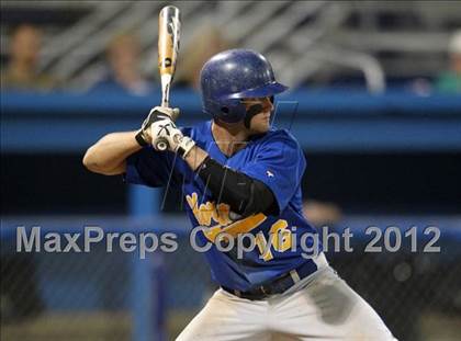 Thumbnail 1 in Batavia vs Oakfield-Alabama (Rotary Tournament Championship) photogallery.