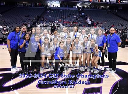 Thumbnail 3 in Caruthers (CIF State D3 Awards) photogallery.