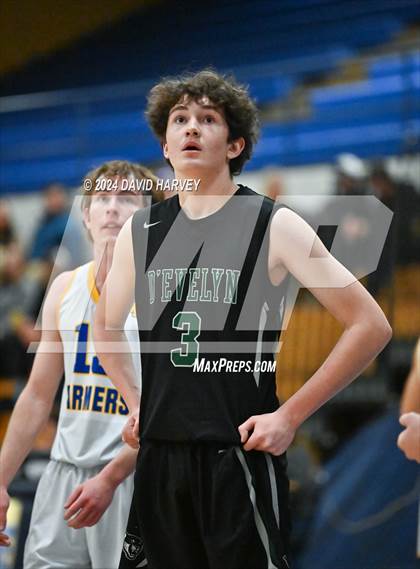 Thumbnail 2 in D'Evelyn vs Wheat Ridge photogallery.