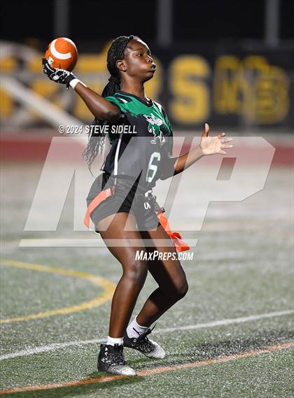 Thumbnail 3 in Lincoln vs Mission Bay (CIF-SD D2 First Round) photogallery.