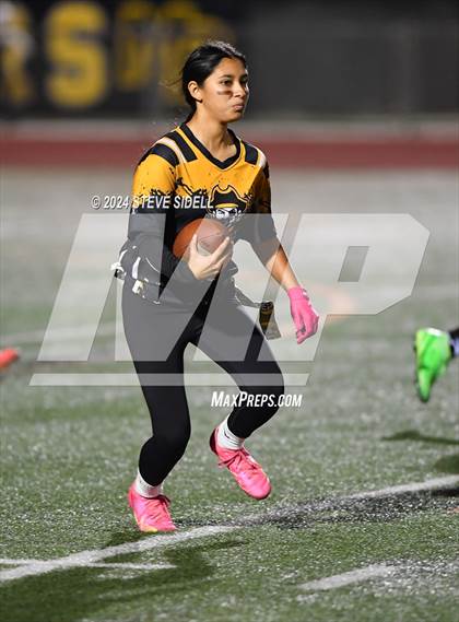 Thumbnail 3 in Lincoln vs Mission Bay (CIF-SD D2 First Round) photogallery.