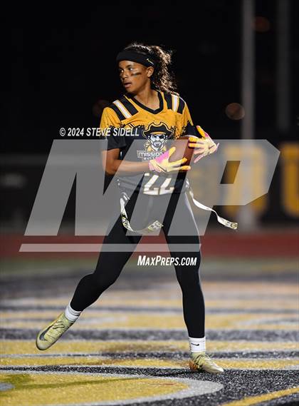Thumbnail 3 in Lincoln vs Mission Bay (CIF-SD D2 First Round) photogallery.