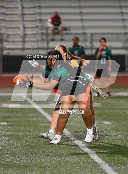 Thumbnail 2 in Lincoln vs Mission Bay (CIF-SD D2 First Round) photogallery.