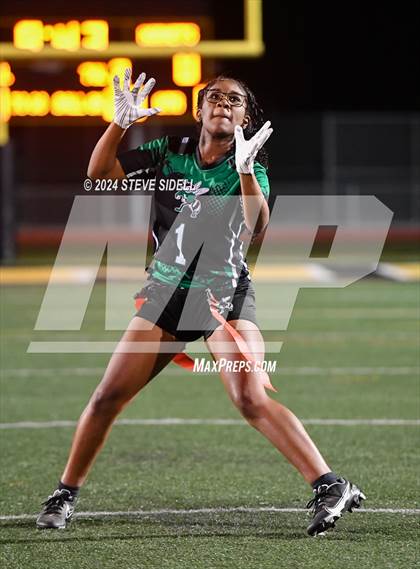 Thumbnail 3 in Lincoln vs Mission Bay (CIF-SD D2 First Round) photogallery.