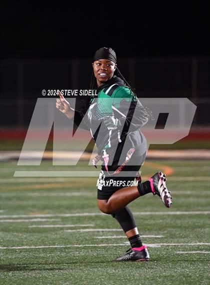 Thumbnail 3 in Lincoln vs Mission Bay (CIF-SD D2 First Round) photogallery.