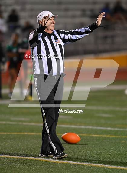 Thumbnail 3 in Lincoln vs Mission Bay (CIF-SD D2 First Round) photogallery.