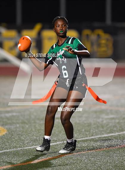 Thumbnail 1 in Lincoln vs Mission Bay (CIF-SD D2 First Round) photogallery.
