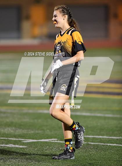 Thumbnail 3 in Lincoln vs Mission Bay (CIF-SD D2 First Round) photogallery.